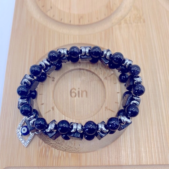 Evil Eye Charm Handmade Sandstone & Hematite No Clasp Stretch Netted Bracelet - Picture 3 of 3